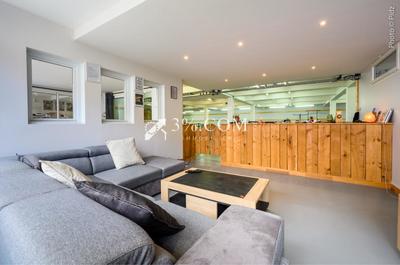 Immeuble - 1 300 m²