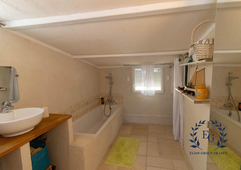 Maison contemporaine - 160 m² - 7 pièces