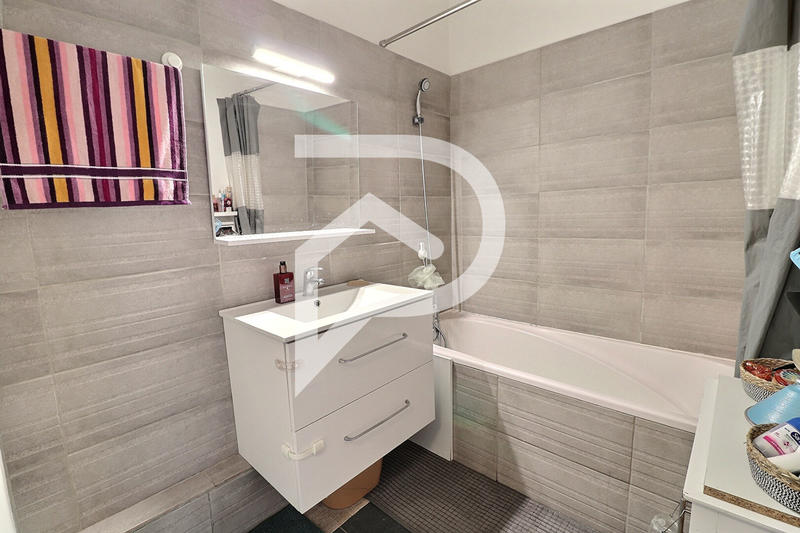 Appartement - 52 m² - 2 pièces