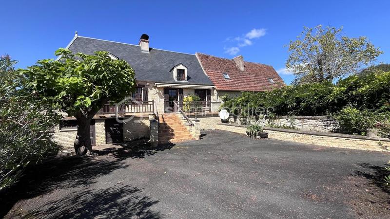 Maison de village - 110 m² - 5 pièces