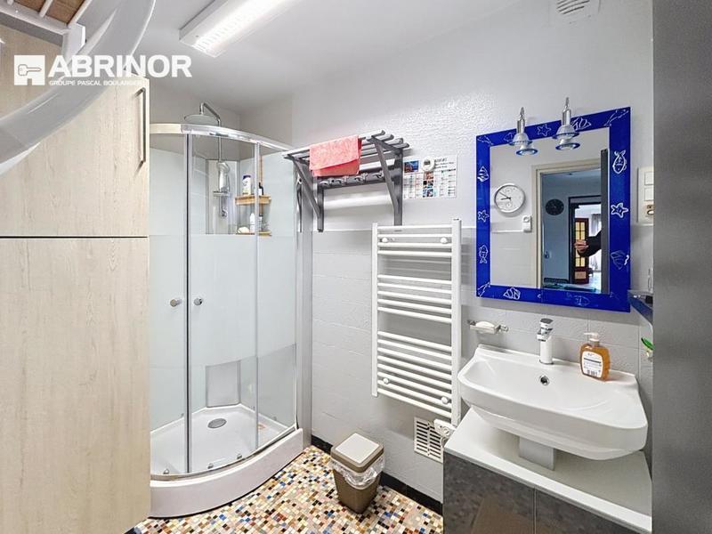 Maison - 96 m² - 5 pièces