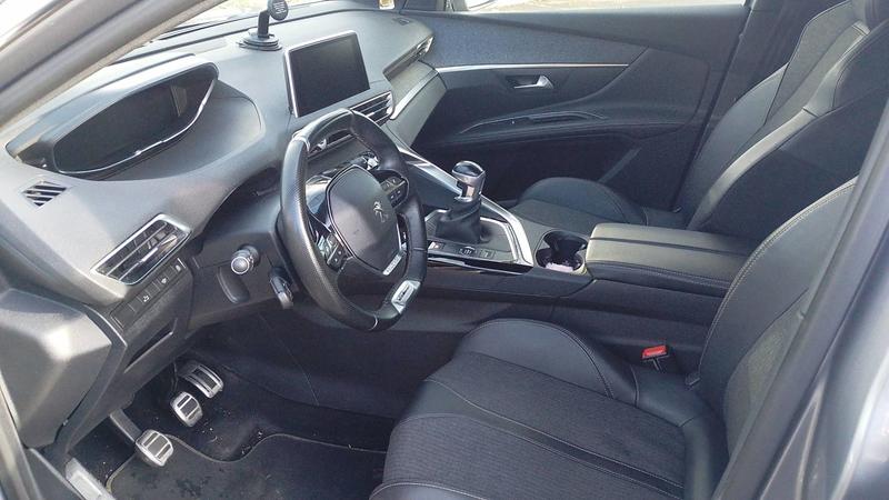 Peugeot 5008 II 1.5 BlueHDi 130 Gt Line