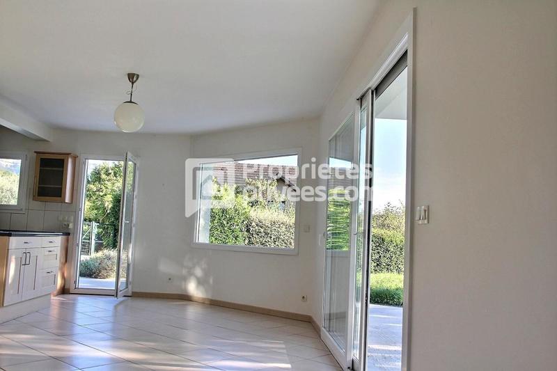 Maison - 147 m² - 8 pièces