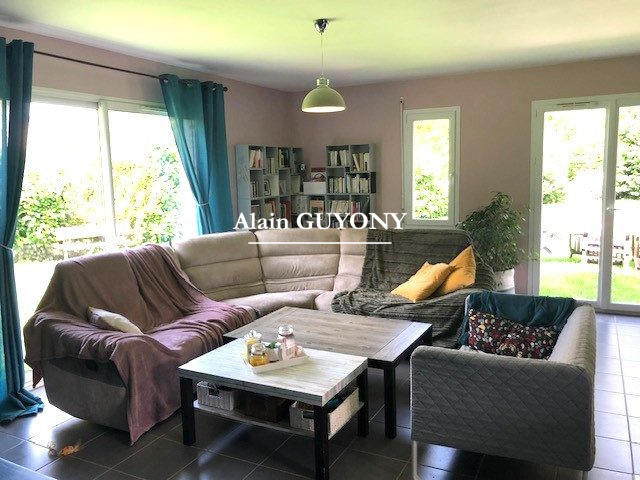 Maison traditionnelle - 130 m² - 6 pièces