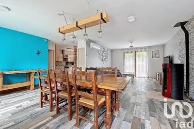 Maison - 112 m² - 6 pièces