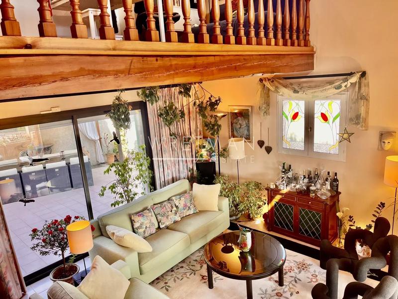 Maison - 121 m² - 5 pièces