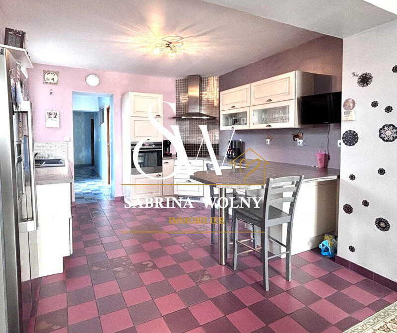 Maison - 133 m² - 5 pièces