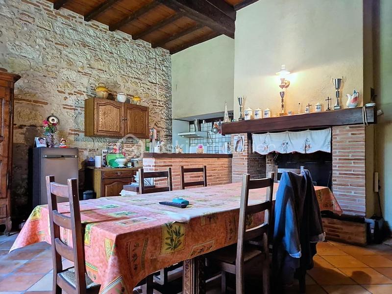 Maison en pierre - 280 m² - 10 pièces