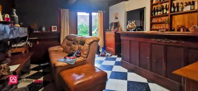 Maison - 137 m² - 6 pièces