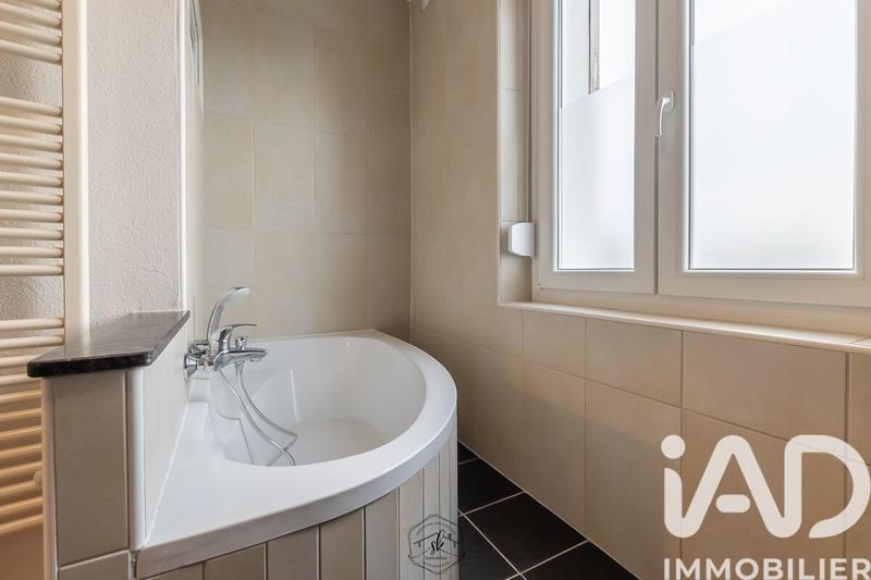 Maison - 127 m² - 7 pièces