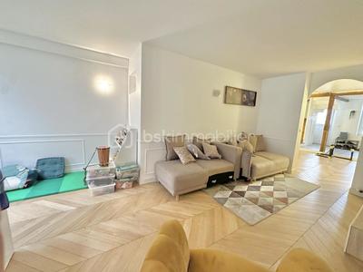 Maison de ville - 117 m² - 5 pièces