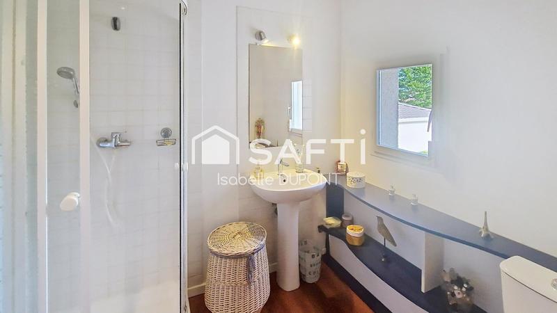 Maison - 174 m² - 6 pièces