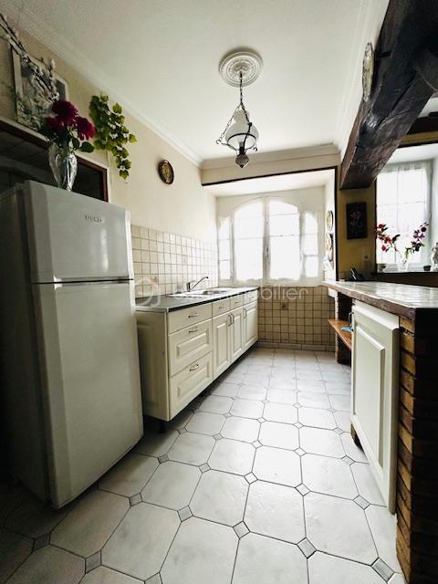 Maison de village - 107 m² - 5 pièces