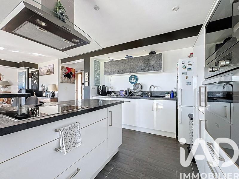 Maison - 156 m² - 6 pièces