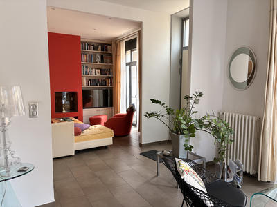 Maison - 180 m² - 8 pièces