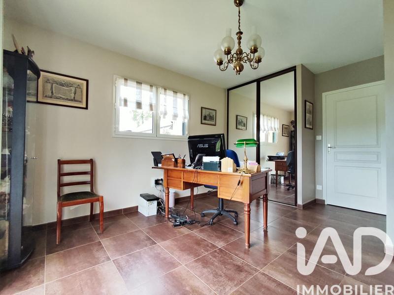 Maison - 206 m² - 8 pièces