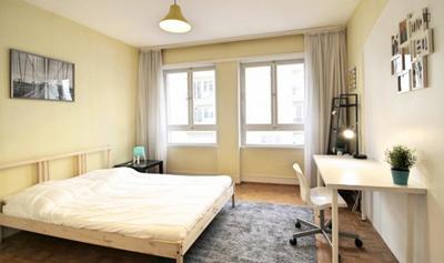 Chambre - 15 m² - 4 pièces