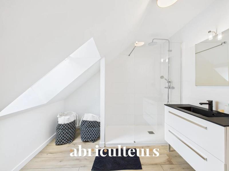 Maison ancienne - 104 m² - 5 pièces