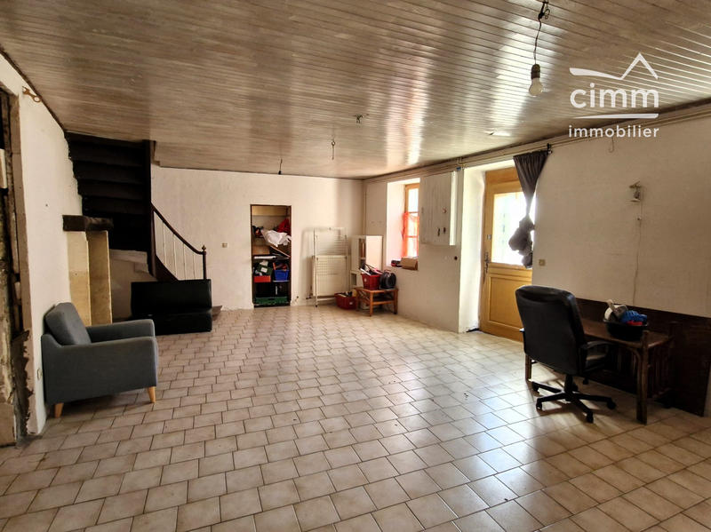 Maison - 217 m² - 7 pièces