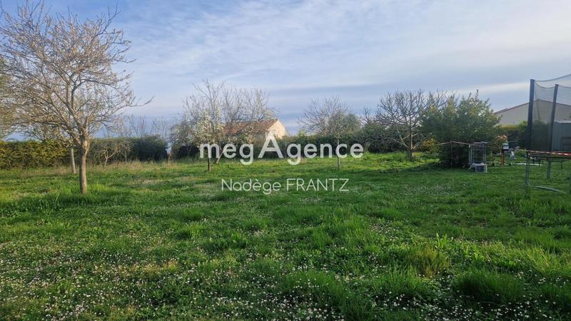 Terrain constructible - 1 487 m²