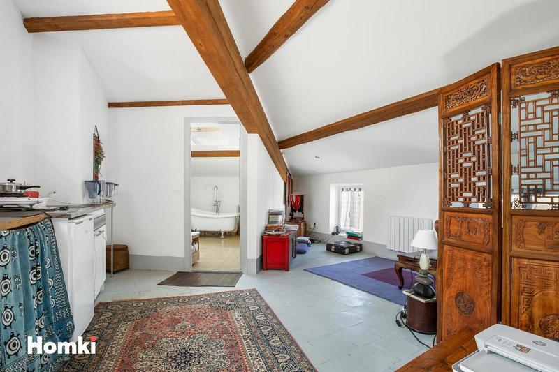 Maison de ville - 272 m² - 7 pièces