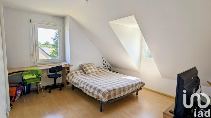 Maison - 180 m² - 7 pièces