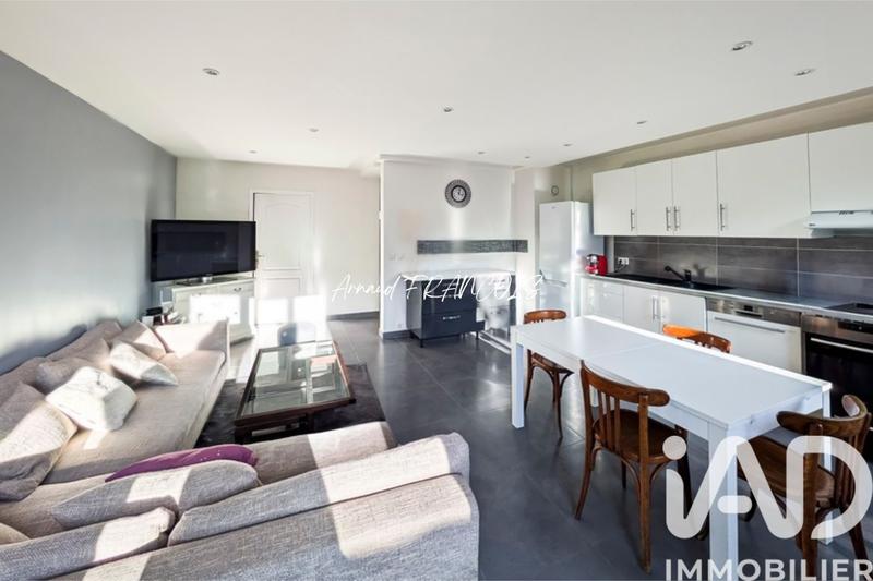 Maison - 116 m² - 6 pièces