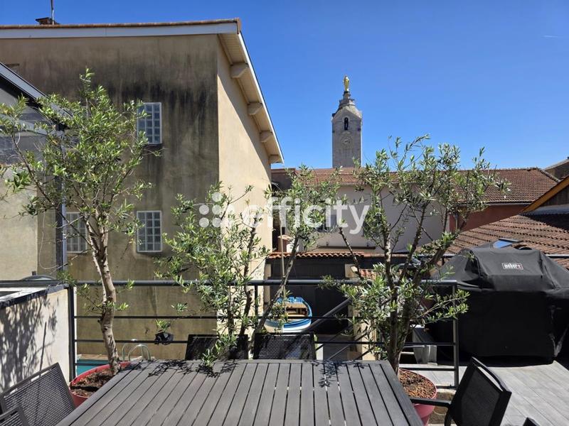 Maison de village - 228 m² - 7 pièces