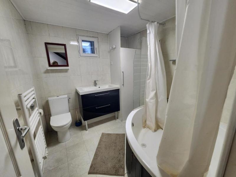 Propriété - 139 m² - 4 pièces