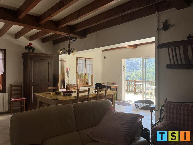 Maison - 135 m² - 5 pièces