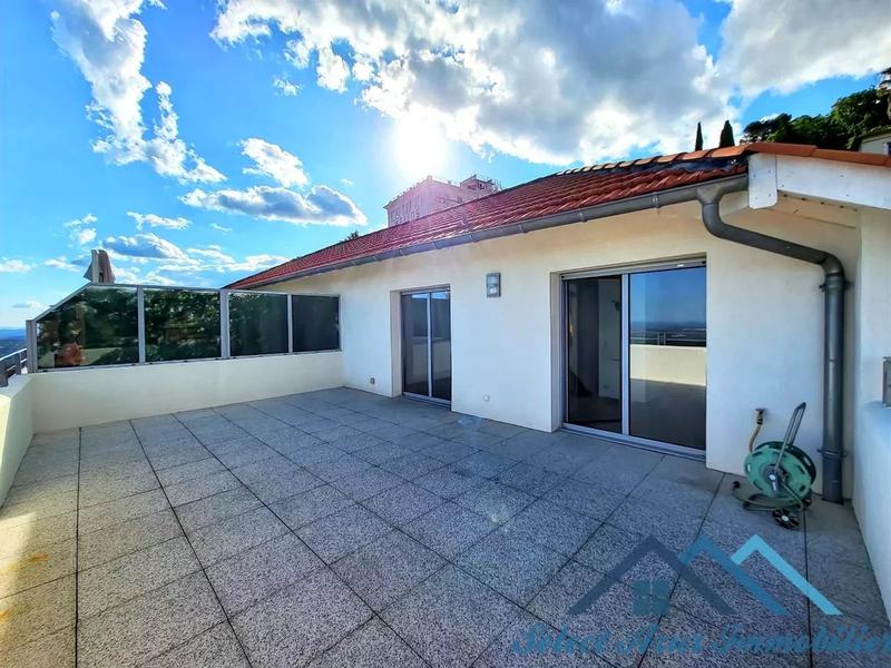 Duplex - 71 m² - 4 pièces