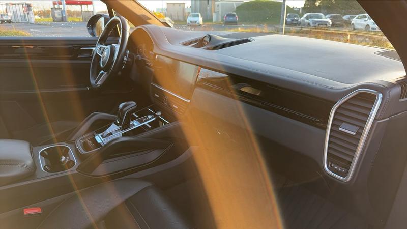 Porsche Cayenne III 3.0 V6 e-Hybrid Awd 462 n/A - Entretien constructeur Toit ouvrant