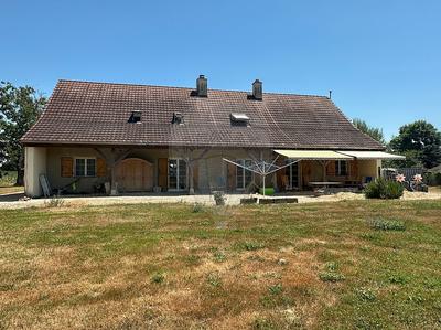 Maison de campagne - 272 m² - 7 pièces