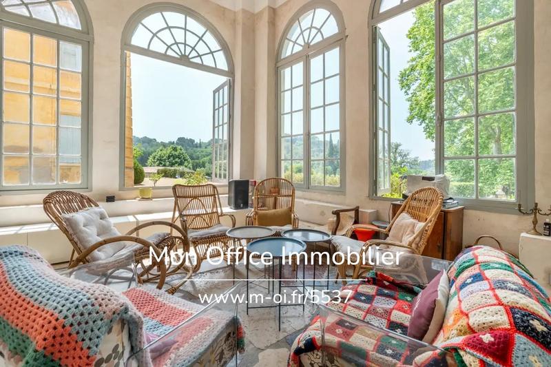 Maison - 500 m² - 8 pièces