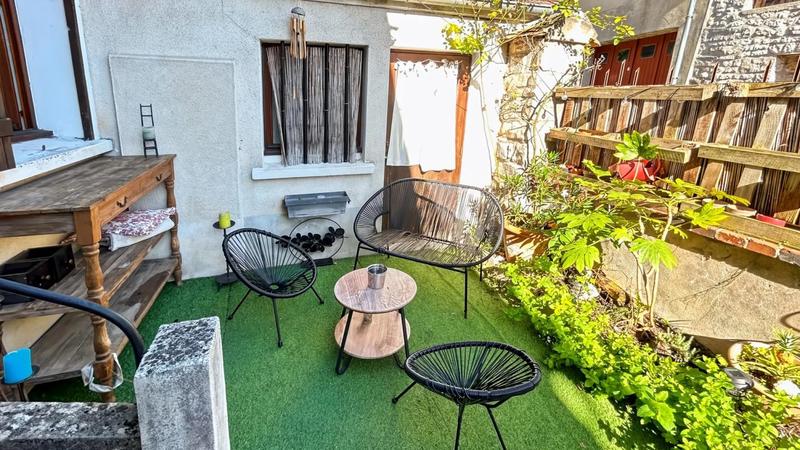 Maison - 92 m² - 3 pièces