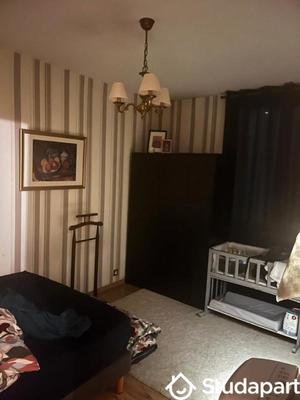 Chambre - 10 m² - 1 pièce
