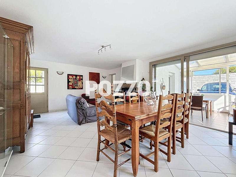 Maison - 100 m² - 6 pièces