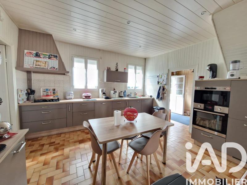 Maison - 131 m² - 6 pièces