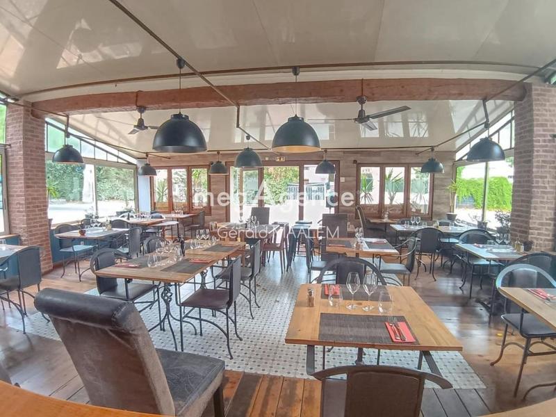 Fonds de commerce - 130 m²