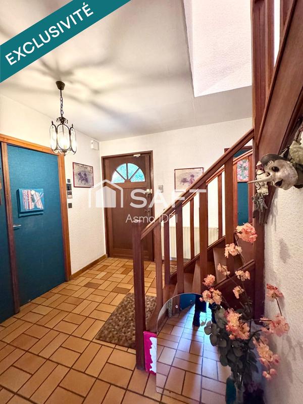 Maison - 137 m² - 6 pièces