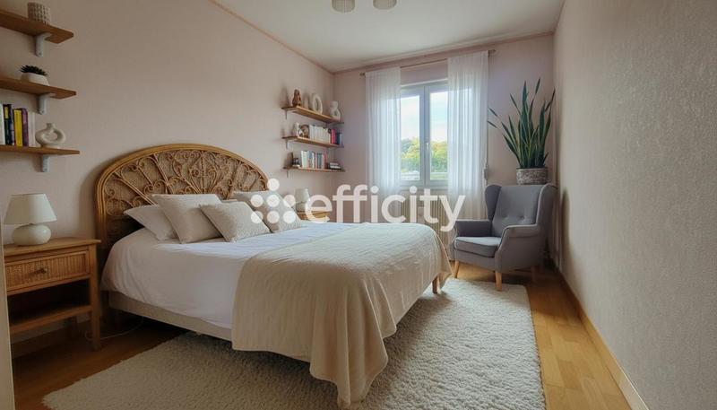 Appartement - 80 m² - 3 pièces