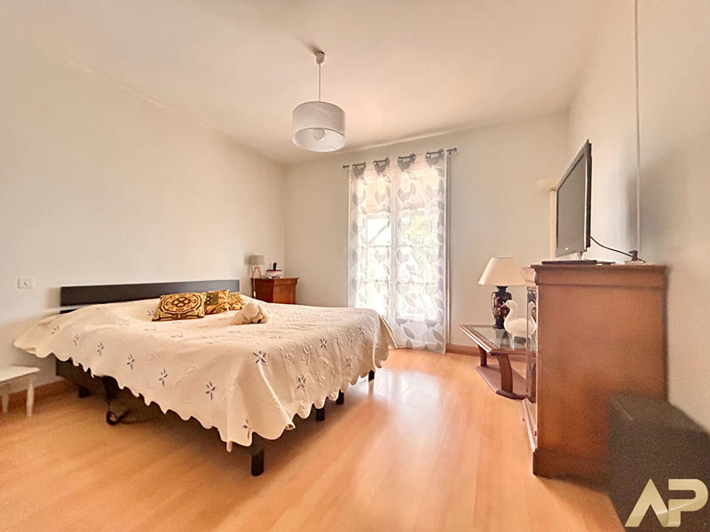 Maison - 121 m² - 4 pièces