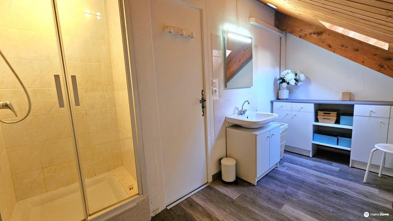 Appartement - 137 m² - 6 pièces