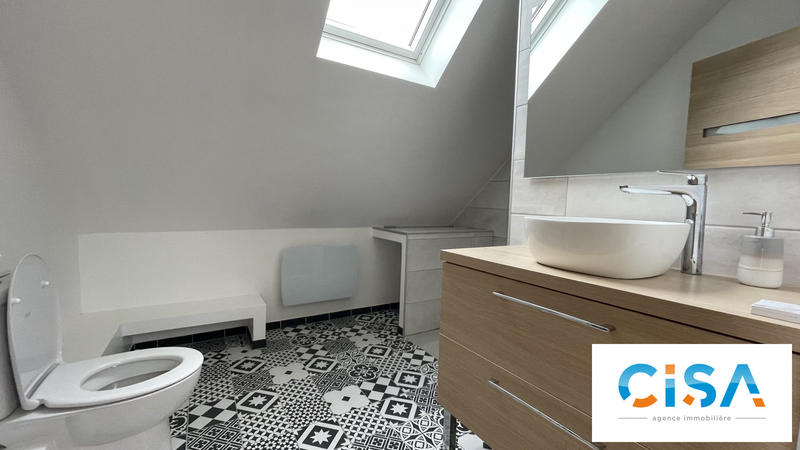 Maison traditionnelle - 106 m² - 5 pièces