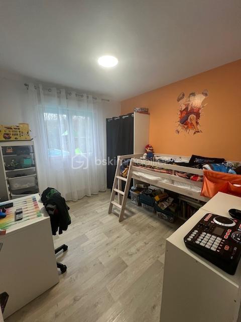 Pavillon - 83 m² - 5 pièces