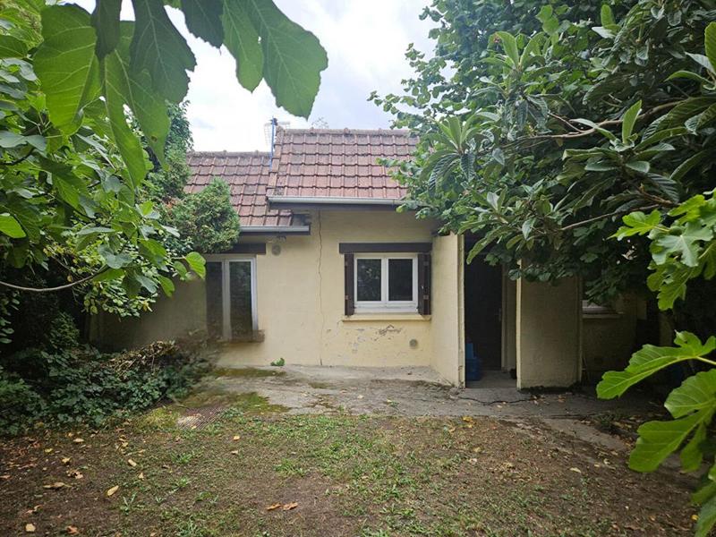 Maison - 88 m² - 6 pièces