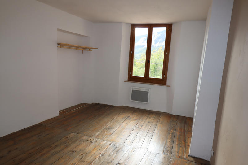 Appartement - 89 m² - 3 pièces