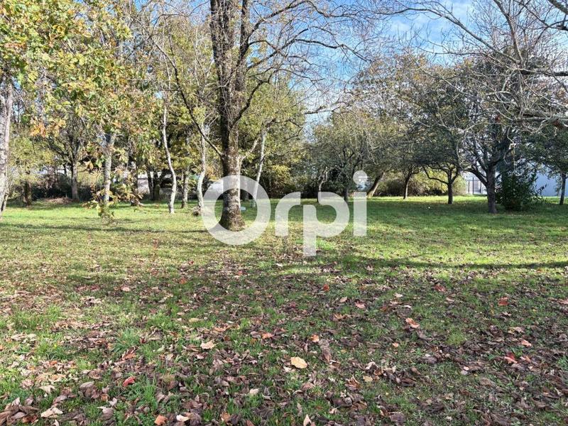 Maison - 210 m² - 7 pièces