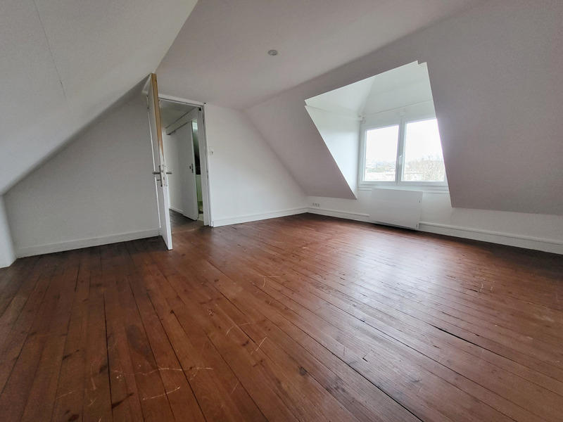 Maison - 109 m² - 7 pièces