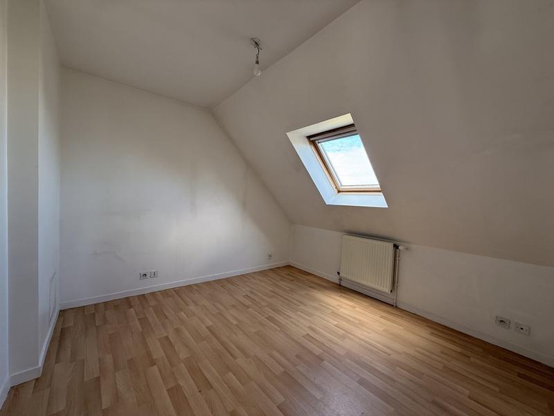 Maison - 97 m² - 5 pièces